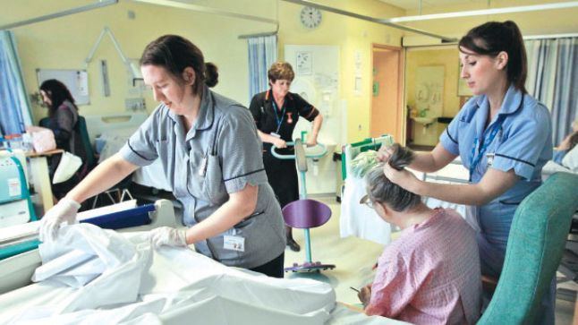 GREVĂ, după 32 de ani, în Marea Britanie, pentru mărirea salariului în sistemul de sănătate