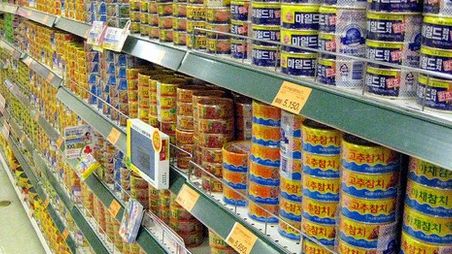 Ce păţesc BĂRBAŢII care mănâncă alimente la CONSERVĂ