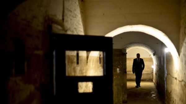 A murit TORȚIONARUL care a OMORÂT SUTE de DEȚINUȚI cu ciocanul. Urma să fie judecat 