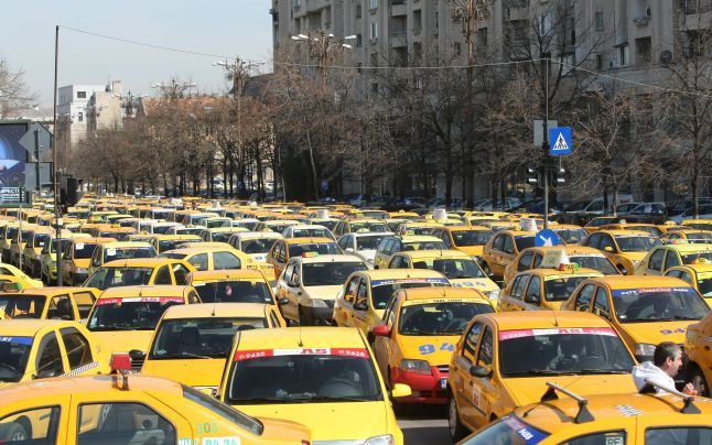 Taximetria neautorizată ar putea să fie sancţionată cu amenzi între 1.000 şi 5.000 de lei