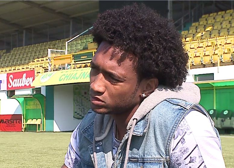 Wellington s-a întâlnit cu fanul rapidist care a aruncat cu o coajă de banană în el. Ce şi-au spus