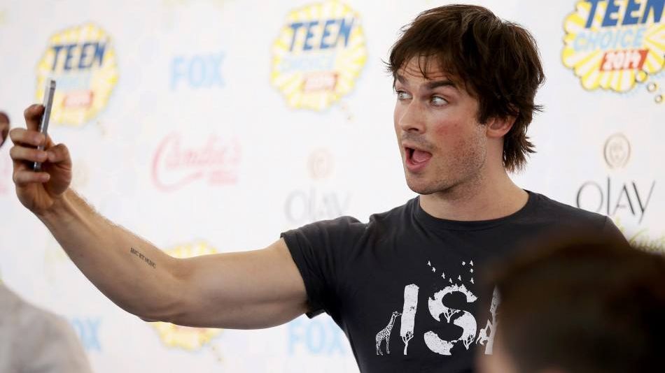 Top 5 motive pentru care ne facem selfie