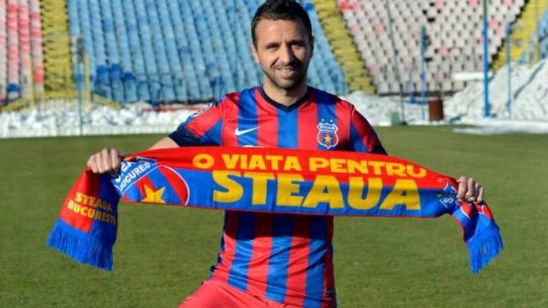 Veste ORIBILĂ pentru steliști! Pleacă!