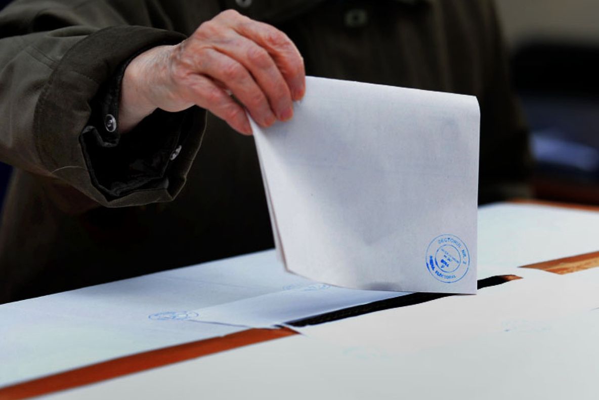 REZULTATE ALEGERI PREZIDENŢIALE 2014. EXIT POLL CSCI: Victor Ponta - 40%, Klaus Iohannis - 31%