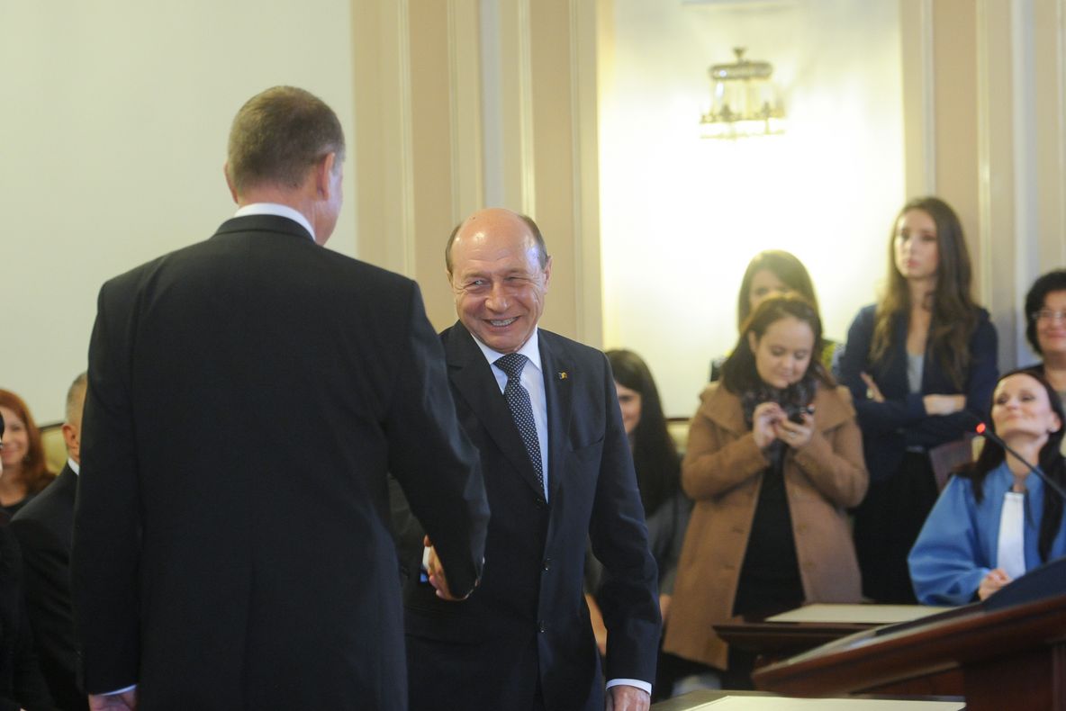 Imagini inedite cu BĂSESCU și IOHANNIS de la ședința de validare de la CCR
