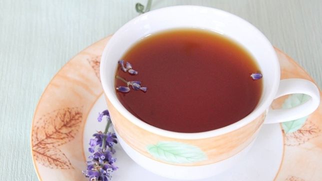 CEAIUL DE LAVANDĂ, antidepresivul natural care combate ANXIETATEA şi INSOMNIA