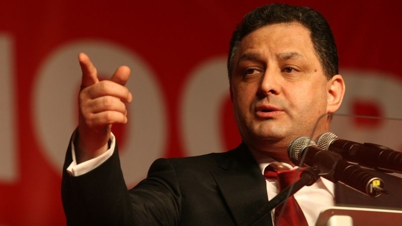 Vanghelie: Asta-i politică, toată ziua scandal cu Traian Băsescu? 