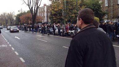 REZULTATE ALEGERI PREZIDENTIALE 2014 DIASPORA. Coada IMENSA la Dublin, peste 3.000 de romani