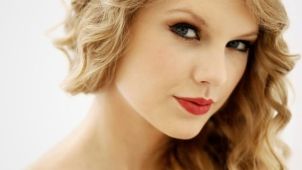 Cele mai bune metode pentru a avea grijă de tenul cu probleme