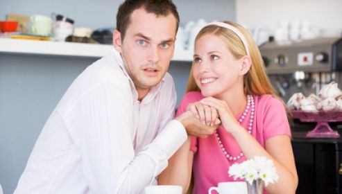 Ce le place bărbaţilor la femei: descoperă trăsăturile preferate!