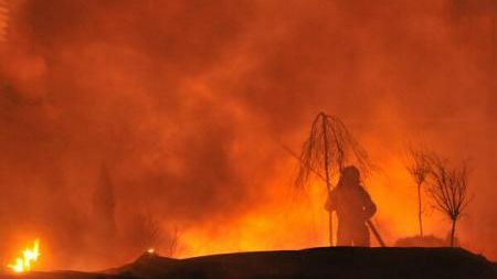 INCENDIU LA O MĂNĂSTIRE din Tulcea