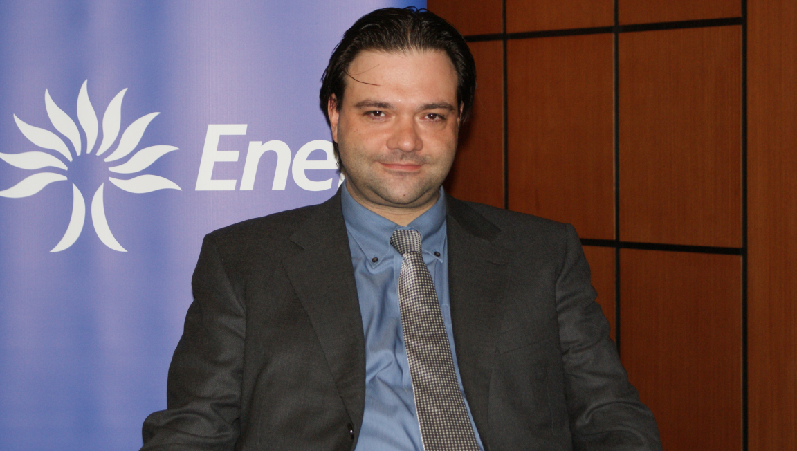 DIRECTORUL GENERAL ENEL S-A SINUCIS: Matteo Cassani S-A ARUNCAT DE PE CLĂDIREA ENEL 