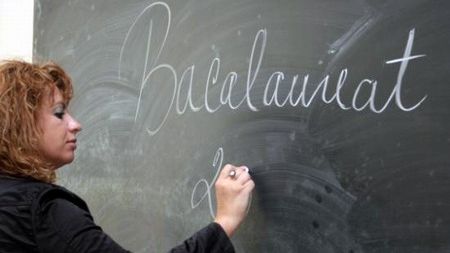 MITĂ la BAC: Patru profesori, din Tulcea, au fost arestați preventiv 