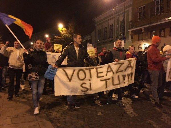 MESAJUL FABULOS al lui Iohannis, în timpul PROTESTELOR de la Sibiu 