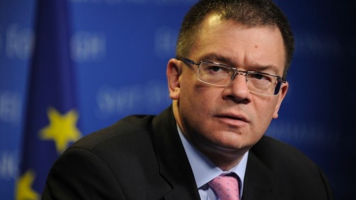 Mihai Răzvan Ungureanu: Suntem în situația de a cere demisia de urgență a ministrului de Externe 