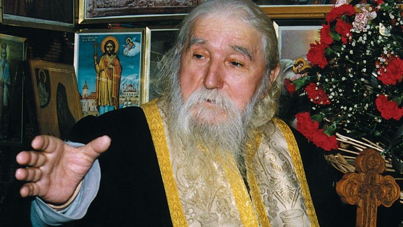 MĂRTURISIREA INCREDIBILĂ pe care părintele Cleopa i-a făcut-o Mioarei Roman