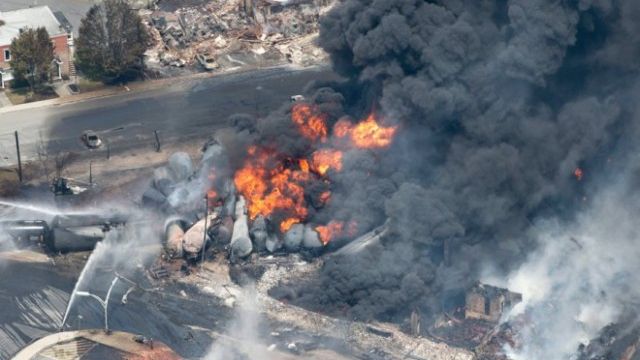 EXPLOZIE în Pakistan. Cel puțin 105 victime 