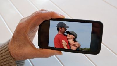 Cum sa iti dai seama daca te insala iubita