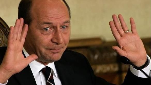 Băsescu, lui Iohannis: Vă voi transfera toate dosarele importante, în această perioadă de tranziţie