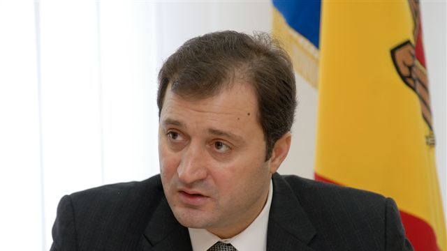 Vlad FILAT și escorta sa, implicați intr-un accident rutier