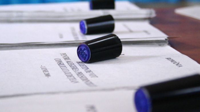 E oficial: Guvernul dă studenţilor minivacanţă de alegeri. ANOSR: Decizia ne surprinde