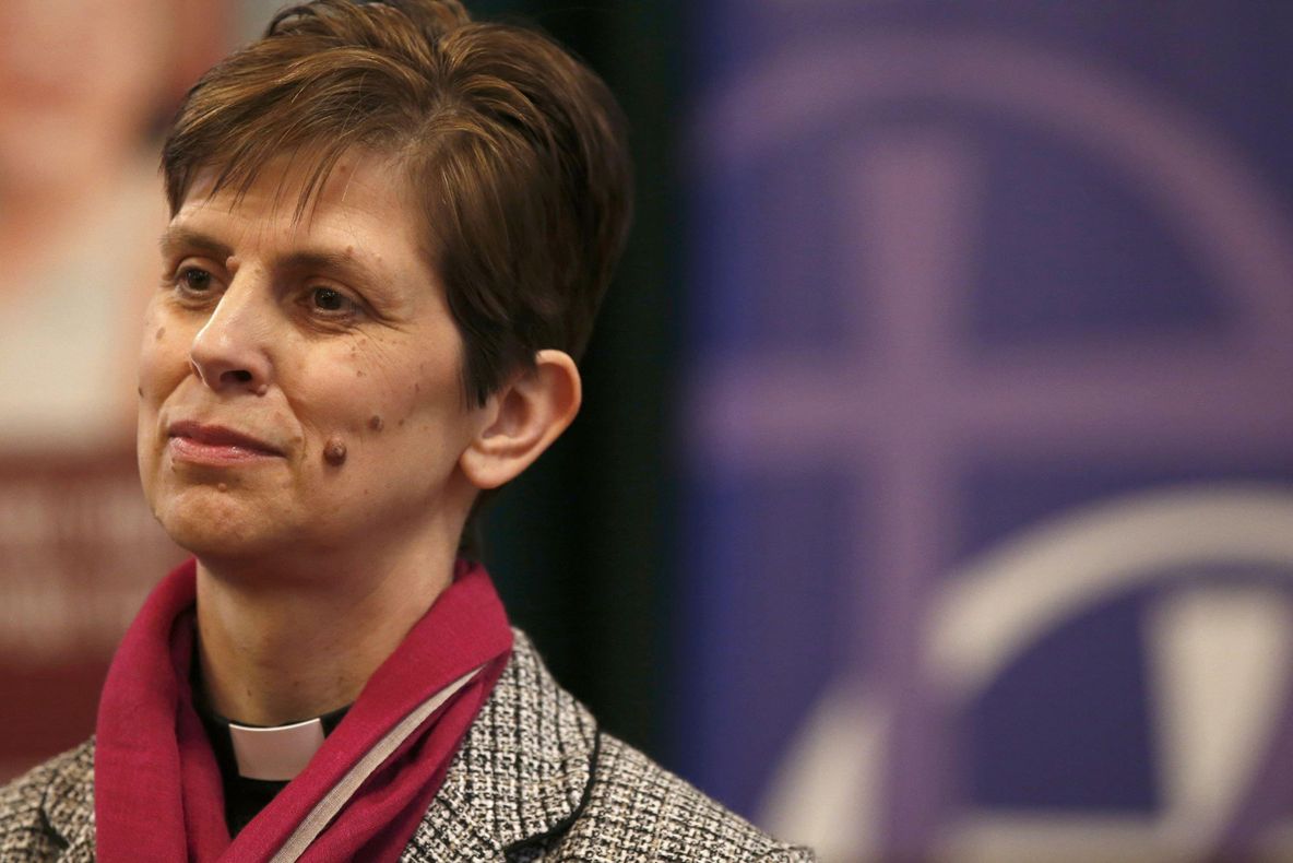 EVENIMENT ISTORIC în Biserica Anglicană: a fost numită prima FEMEIE EPISCOP