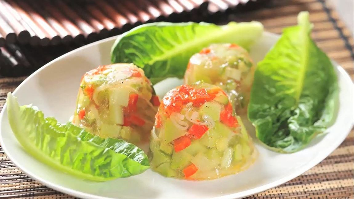 FRESH REFRESH. Cea mai sănătoasă reţetă de piftie. Alternativa la reţeta tradiţională