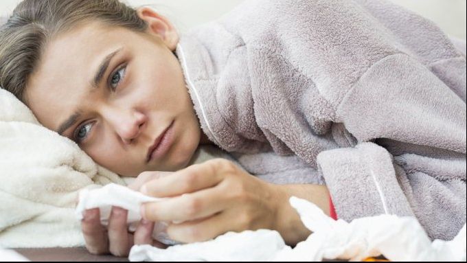 Tratamente naturiste pentru durerile de gât