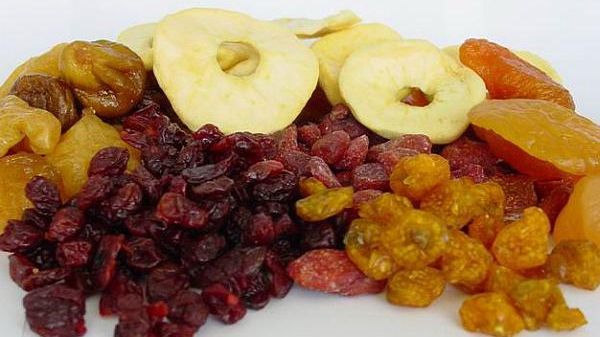 FRESH REFRESH: Ce nu ştiai despre FRUCTELE USCATE