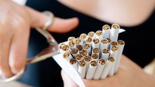 Vrei să te laşi de fumat? Uite ce să mănânci ca să capeţi repulsie faţă de ţigări