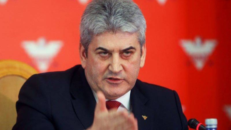 Oprea: Ne vom bate în Parlament pentru taxarea marilor averi