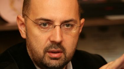 Kelemen: Vedem în grup dacă mai votăm Guvernul 