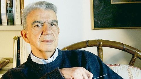 ŞOCANT: Un mare scriitor a fost asasinat în apartamentul său