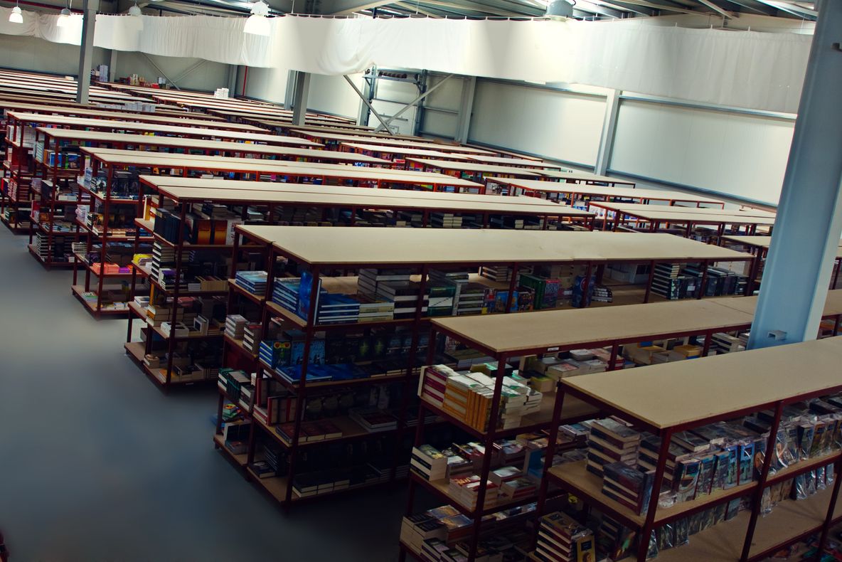 Cele mai mari reduceri online la cărţi. Cadouri pentru iubitorii de lectură