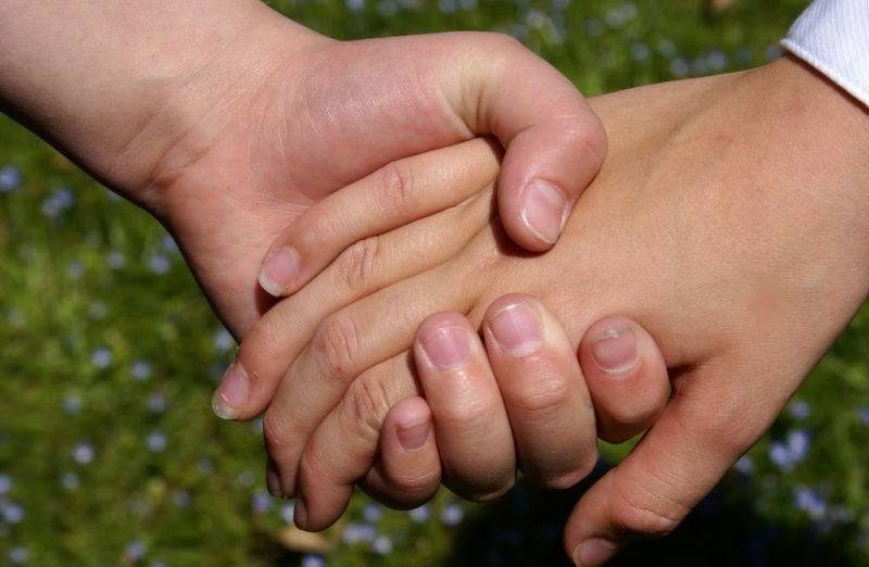 CAZ ȘOCANT în București: a crezut că e ORFAN, dar și-a regăsit mama după 24 de ani