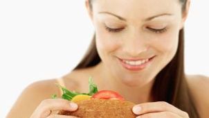 Regulile de aur care îţi accelerează metabolismul şi te ajută să slăbeşti