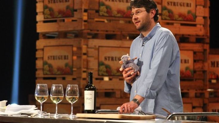 Judecătorul de la MasterChef, suspendat din funcție până în februarie 2016 