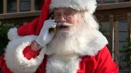 Doi băieței au sunat la POLIŢIE pentru a-l găsi pe Moș Crăciun