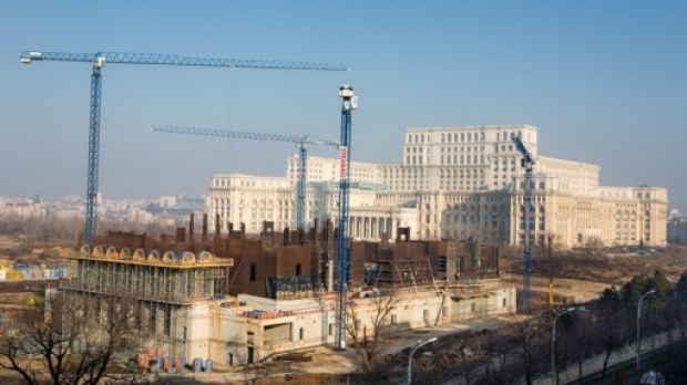 Presa suedeză: Românii sunt flămânzi, în timp ce mega Catedrala Mântuirii Neamului se ridică