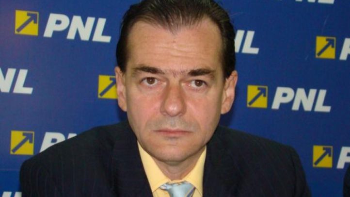 Orban şi-a anunţat candidatura la şefia PNL: "Crin Antonescu mă sprijină"