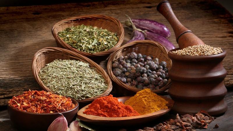 Află ce condimente te ajută să slăbești rapid 