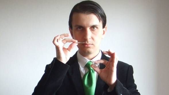 Singurul român creator de parfumuri din Paris: Aici nu se poate improviza. Nu există amatorism  