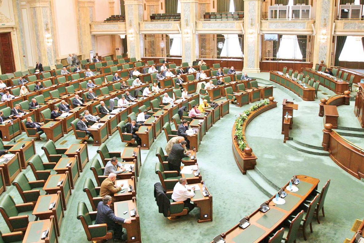 Senatul a votat legea de aprobare a ordonanței de urgență a primarilor traseiști 