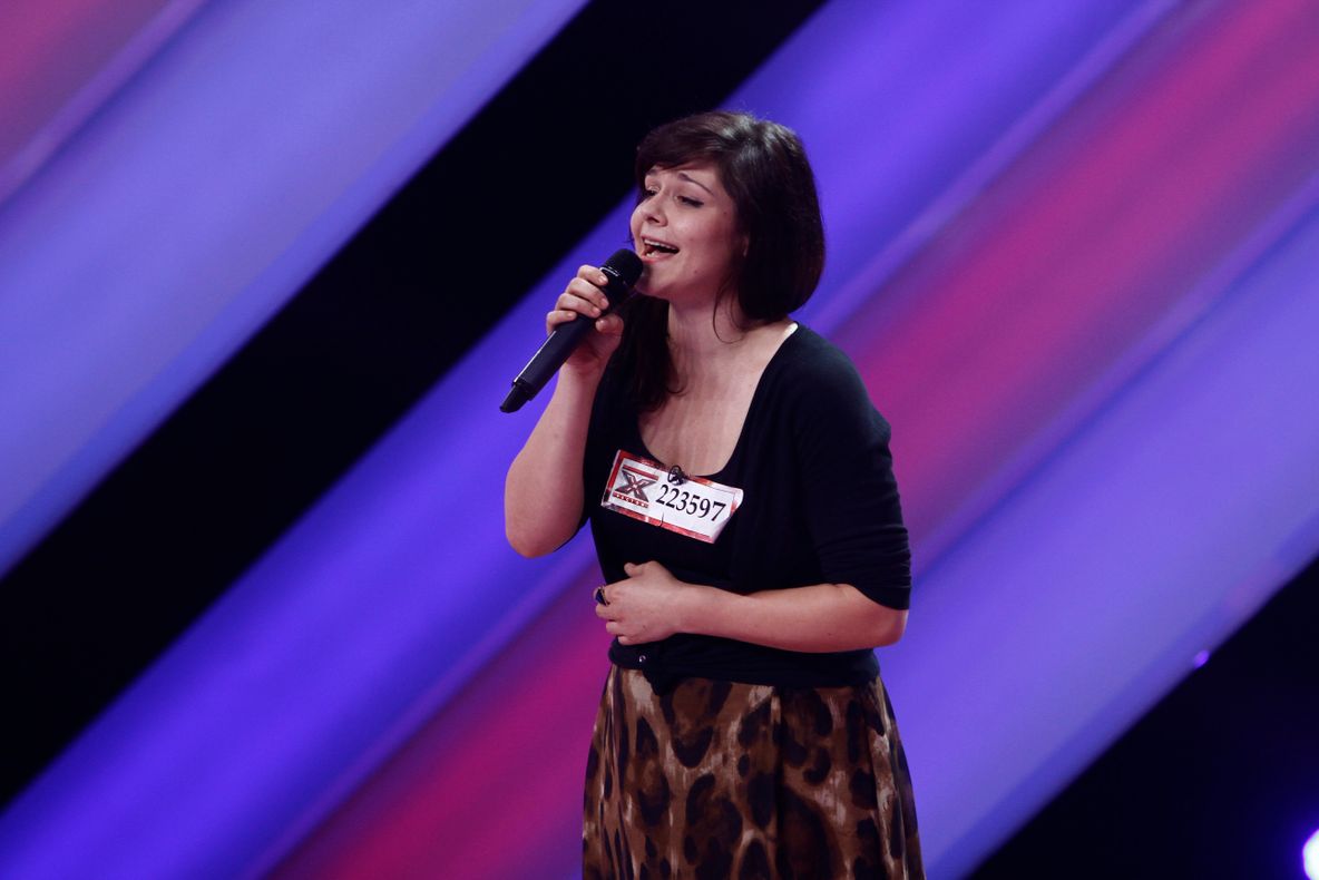 SUPERB! Urare pentru sarbatori de la Alexandra Crisan