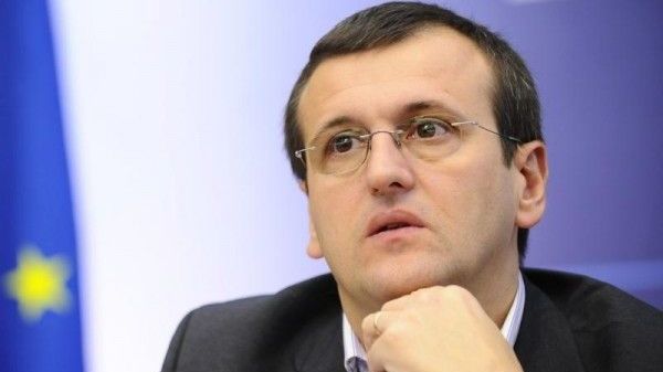 PMP, către Cristian Preda: Dacă mai are puţină onoare, să renunţe la postul de deputat european 