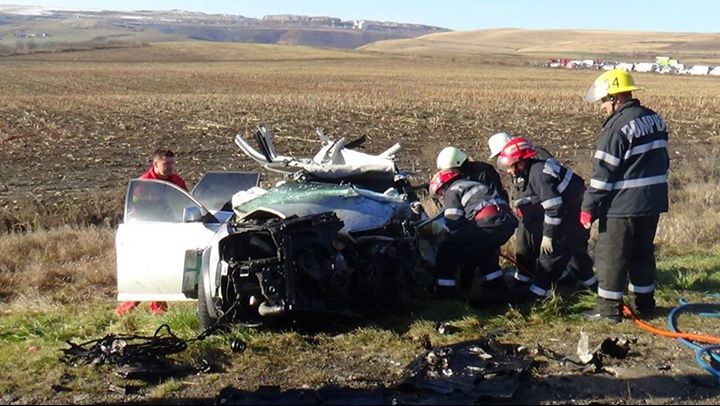 BOXERUL nostru a fost implicat în cumplitul accident auto din judeţul Cluj, soldat cu un DECES