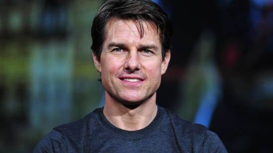 Misiune (im)posibilă, în curtea unei familii britanice: Oamenii s-au trezit cu Tom Cruise în curte!