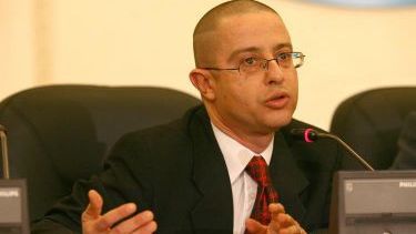 Deputat PP-DD: Mai mulți parlamentari au fost excluși în cursul nopții din partid fără dezbatere