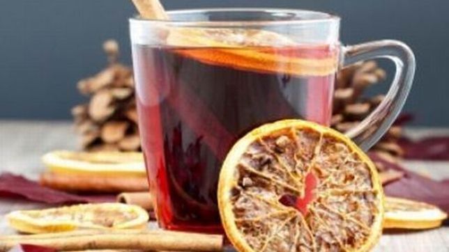 Ce se întâmplă în corpul tău dacă bei vin fiert în fiecare zi, timp de o săptămână