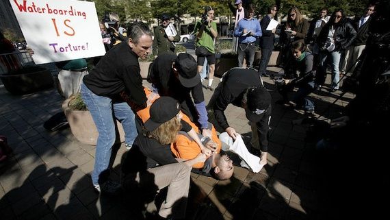 Au fost TORTURAŢI oameni pe teritoriul României? Nu mai putem ridica din umeri, au apărut dovezile